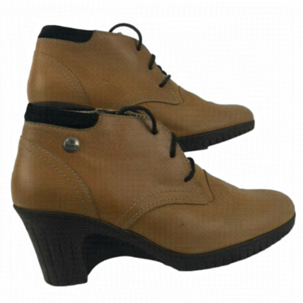 Mag Wedge Leather Artsy Academia Made in Portugal Booties Women's Size 7.5